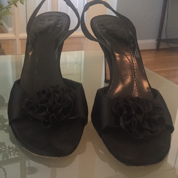 Kate Spade Satin Slingback heels, Gorgeous Satin! - Picture 8 of 8